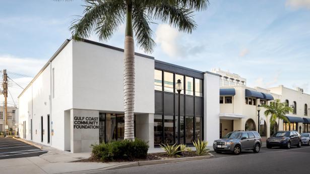 View of building, road, palm tree