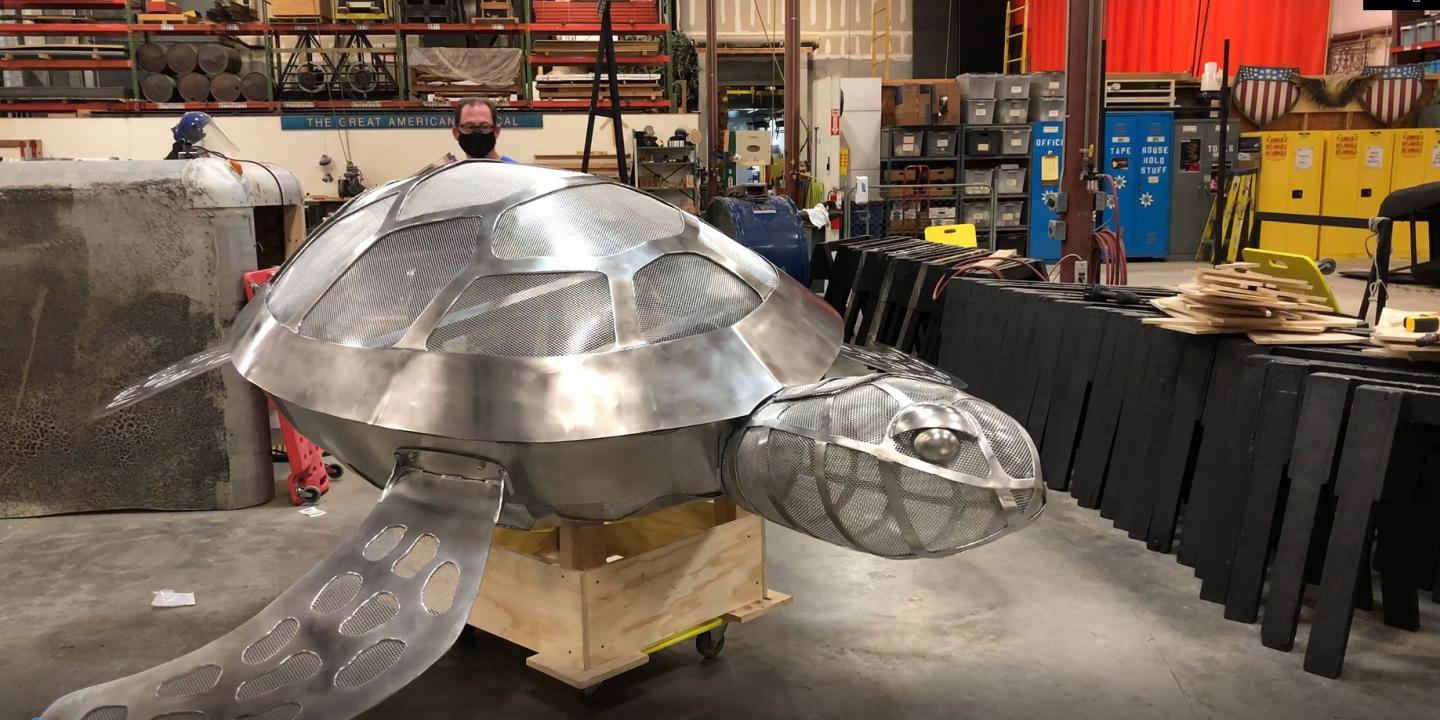turtle sculpture photo